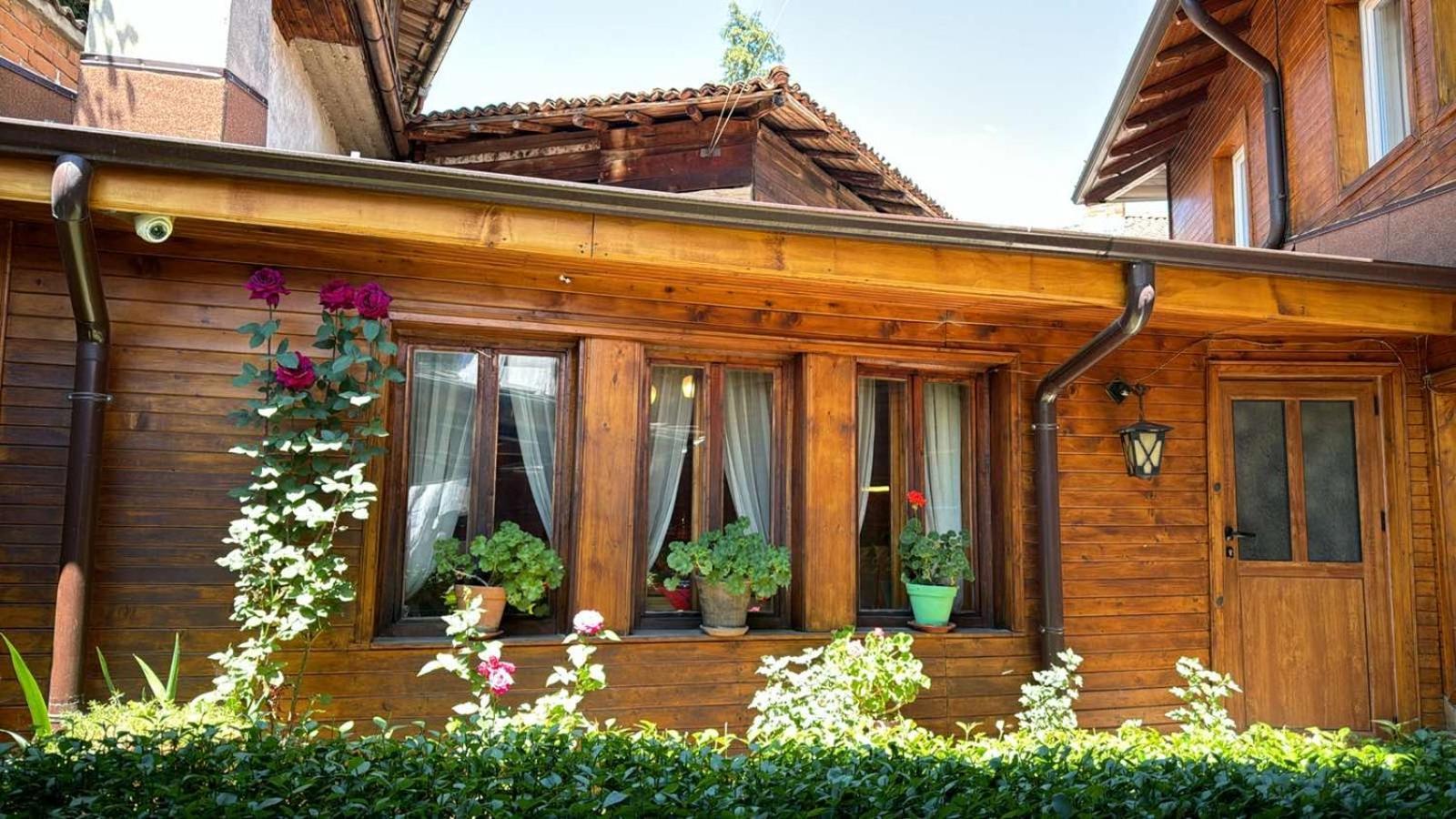 Guest House Roden Dom Koprivshtitsa Buitenkant foto